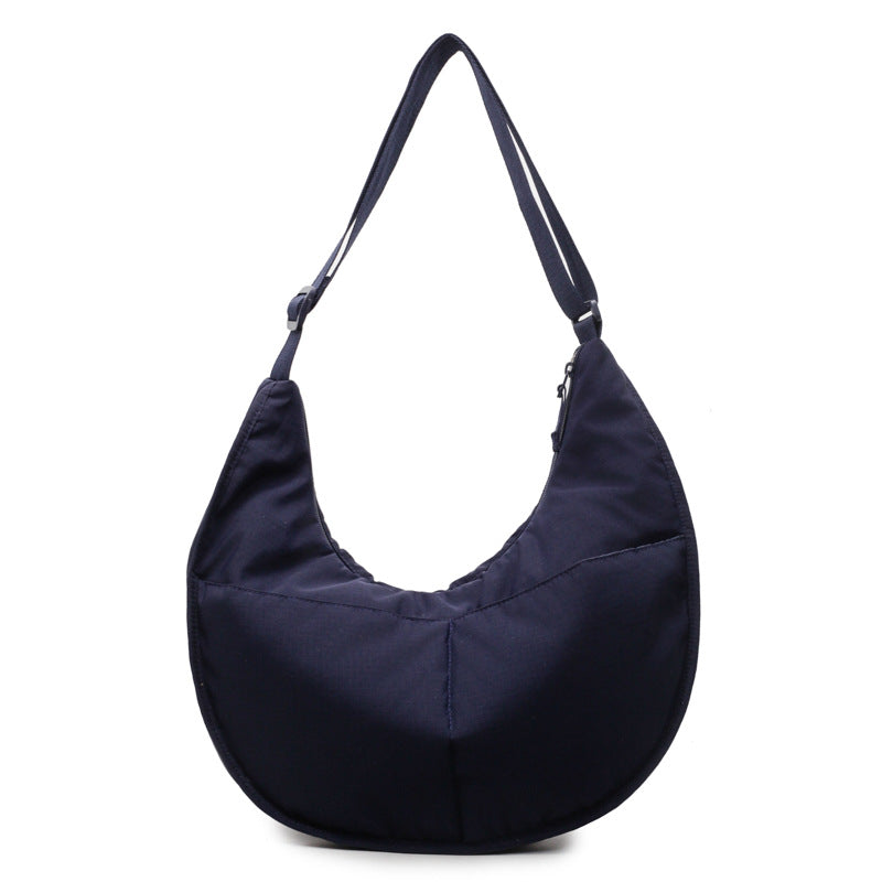 Versatile Reversible Tote for Student Commutes