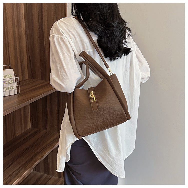 Retro Shoulder Messenger Bag – Textured Bucket Design