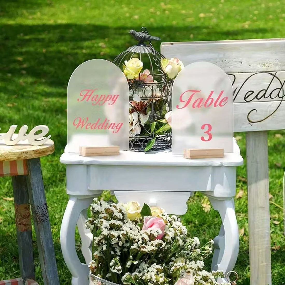 Clear Acrylic Table Card Stand – Adjustable Laptop Display