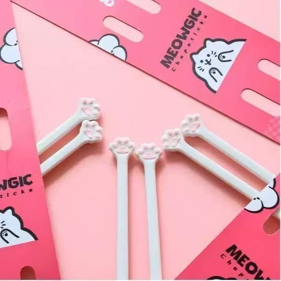 Personalized Cat‑Shaped Chopstick Holder – Adjustable Kitchen Utensil Keeper
