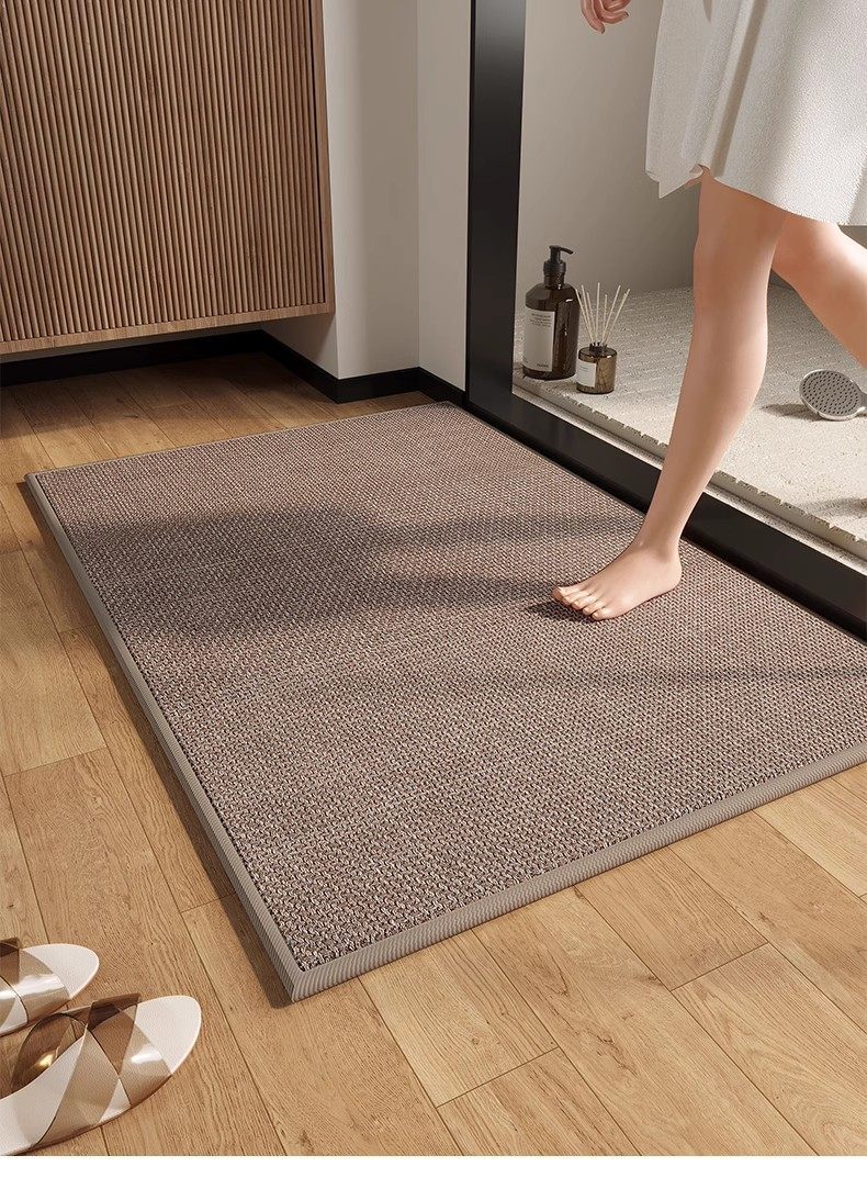 Compact Folding Quick-Drying Bathroom Floor Mat