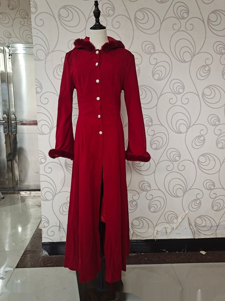 Adjustable Retro Fur Collar Hood Trench Coat – Large Swing Design